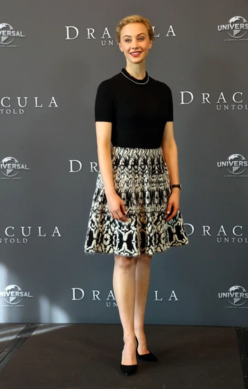 Sarah Gadon en dracula-la-leyenda-jamas-contada (Premiere en Berlin. Octubre 2014)