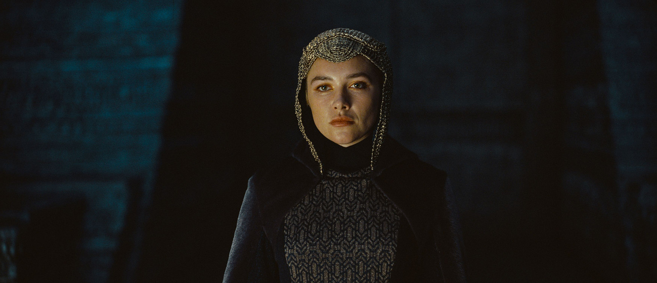 Florence Pugh en dune-parte-tres