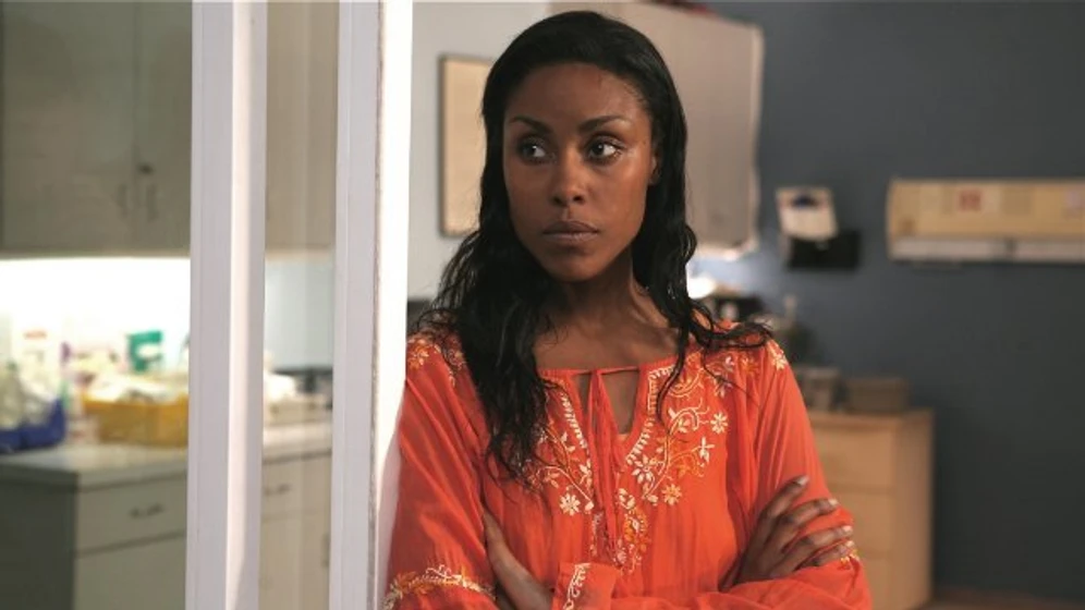 Christine Adams en bajo-el-gran-azul