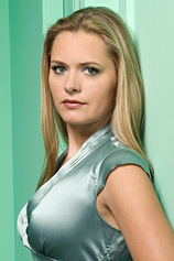 photo of person Maggie Lawson