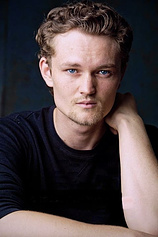picture of actor Brennan Keel Cook
