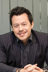 picture of actor Mike Wiluan