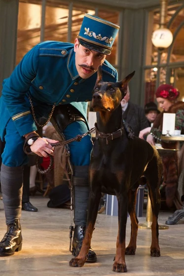 Sacha Baron Cohen en la-invencion-de-hugo