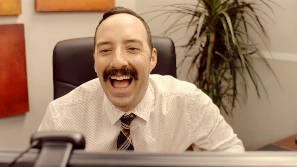 Tony Hale en Querida Elizabeth