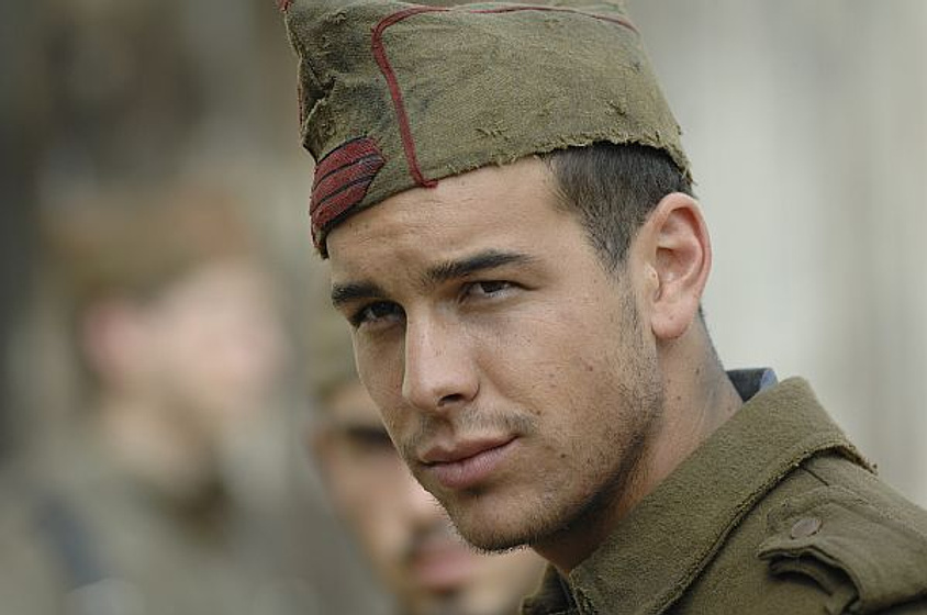 Mario Casas en La Mula