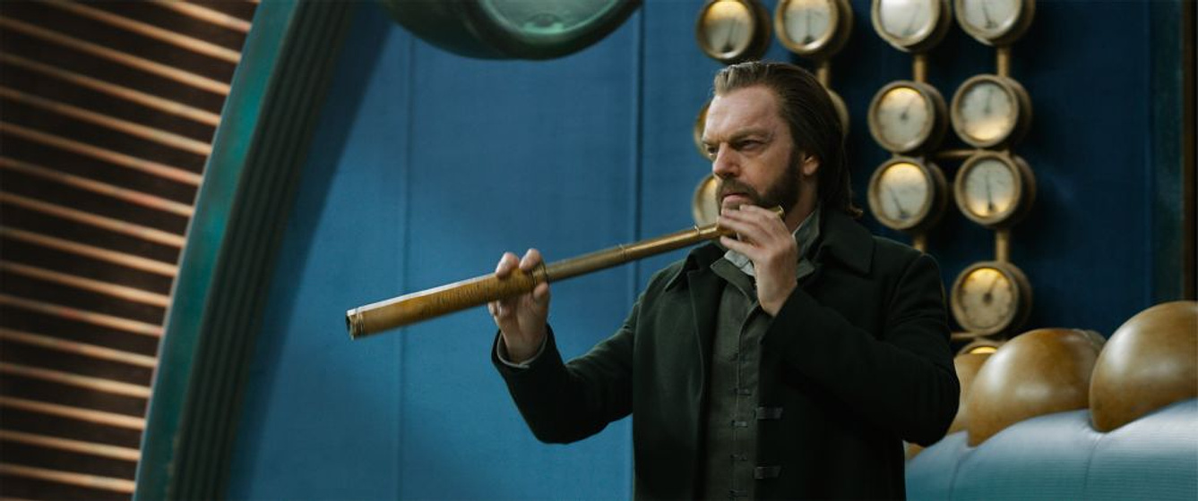 Hugo Weaving en Mortal Engines