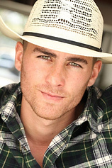 picture of actor Brett Edwards
