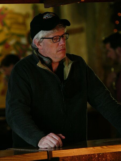 Peter Tolan en Buscando a Amanda