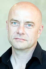 photo of person Pascal Lengagne