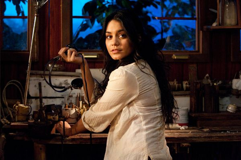 Vanessa Hudgens en Viaje al centro de la tierra 2. La Isla misteriosa