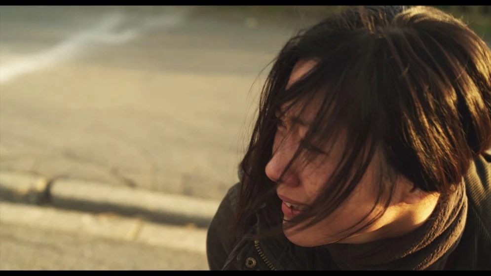 Corinne Yam en love-and-bruises