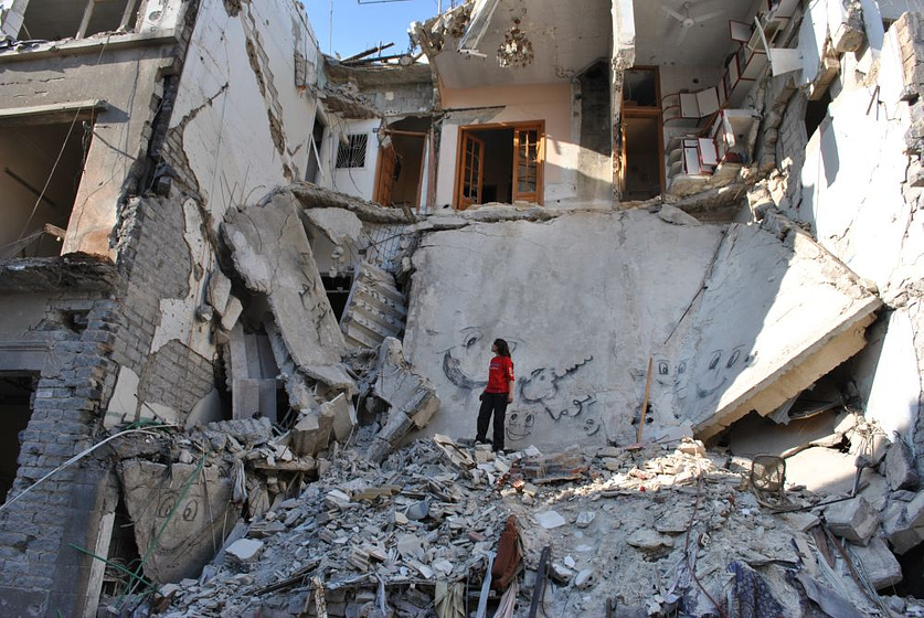 Imagen de Syria self-portrait. Silvered water
