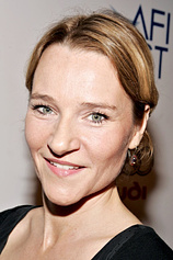 picture of actor Annika Hallin