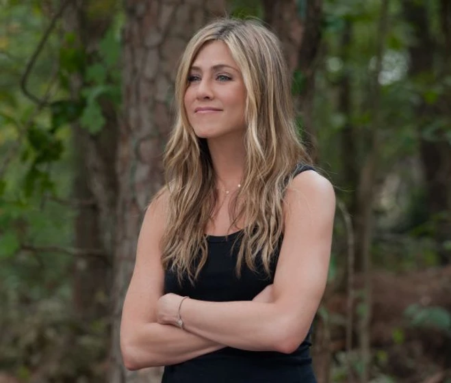 Jennifer Aniston en sacame-del-paraiso