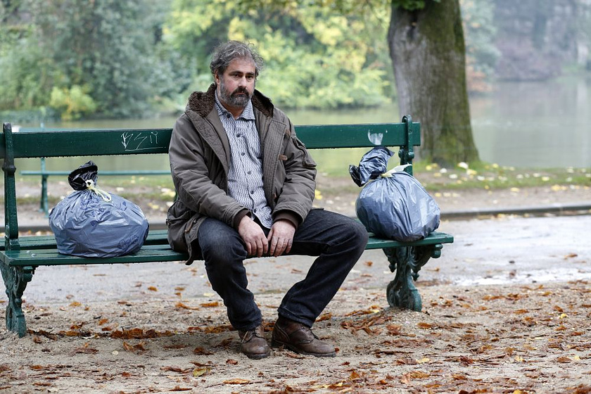 Gustave de Kervern en En un patio de Paris