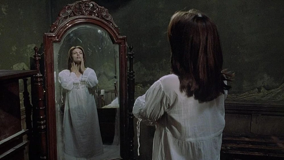 Ashley Laurence en warlock-iii-el-final-de-la-inocencia