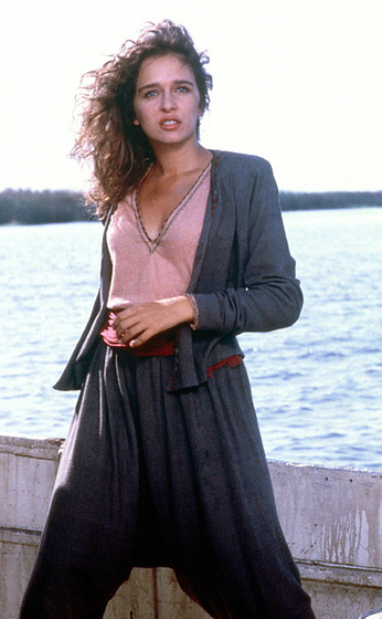 Valeria Golino en Hot Shots 2