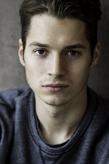 picture of actor Tyson Arner
