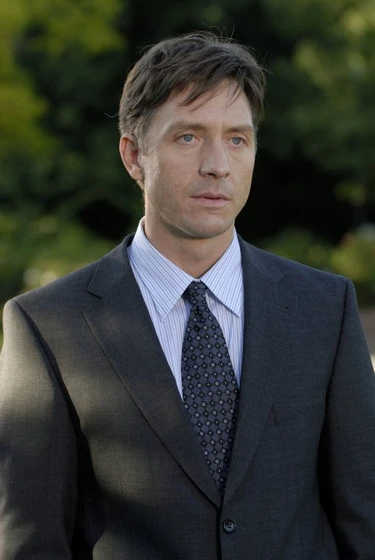 Shawn Doyle en una-amiga-del-pasado