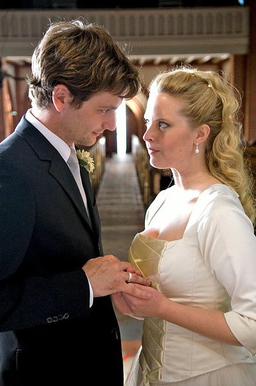 Diana Amft y Florian Stetter en Instinto Perverso