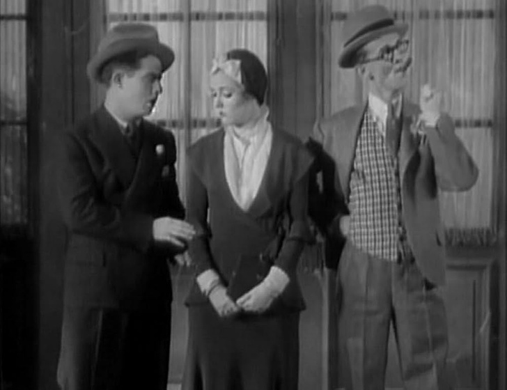 Robert Woolsey, Bert Wheeler y Dorothy Lee en Un Hotel de Cuidado