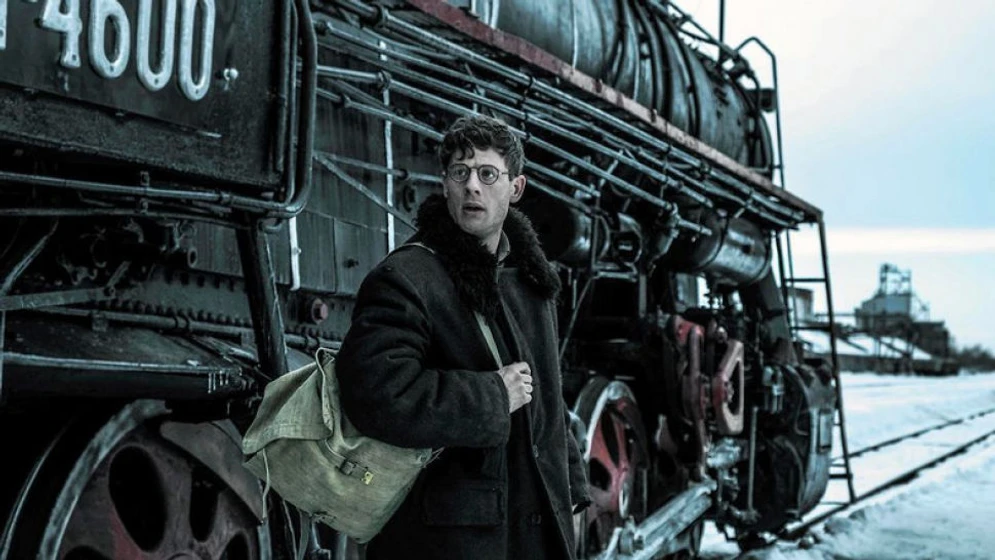 James Norton en mr-jones-2019