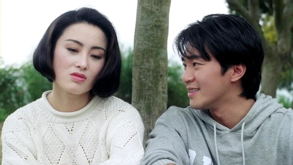 Stephen Chow y Sharla Cheung en fight-back-to-school