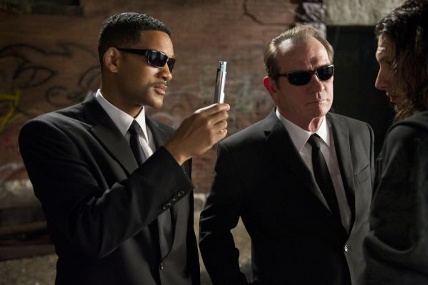 Will Smith y Tommy Lee Jones en Hombres de Negro III