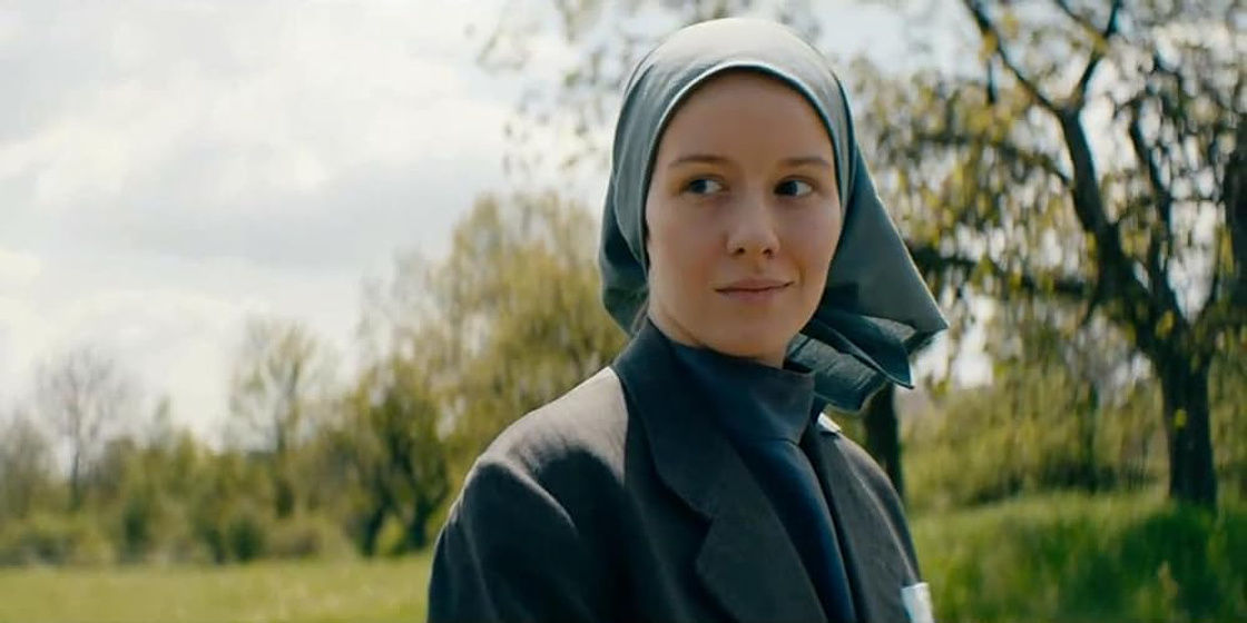 Irina Starshenbaum en 34-heroes-de-acero