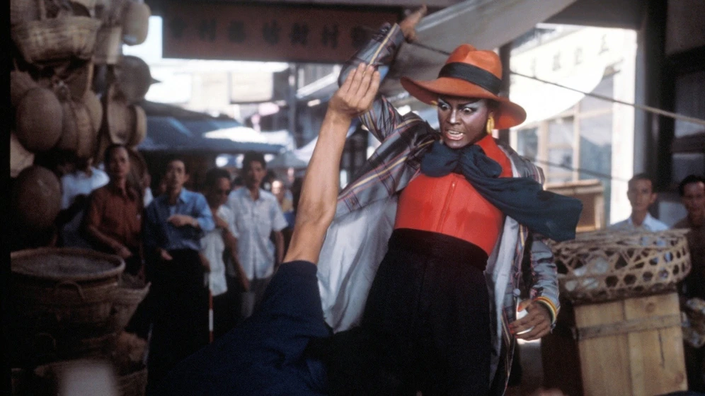 Tamara Dobson en cleopatra-jones-y-el-casino-de-oro