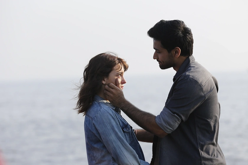Krystal Ellsworth y Amitash Pradhan en heartbeats