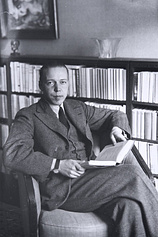 photo of person Mika Waltari