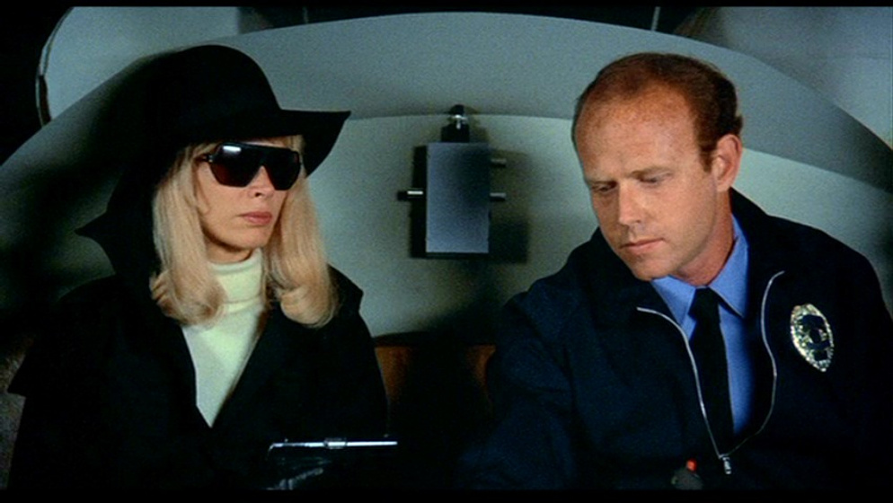 Karen Black en La Trama