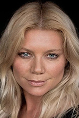 photo of person Peta Wilson