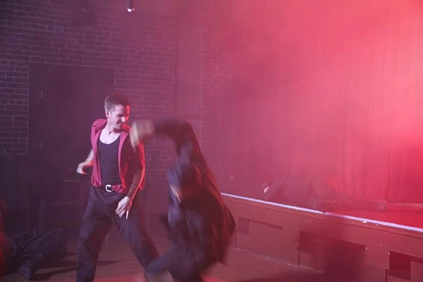 Shane Ryan-Reid en enter-the-samurai-the-making-of-samurai-cop-2