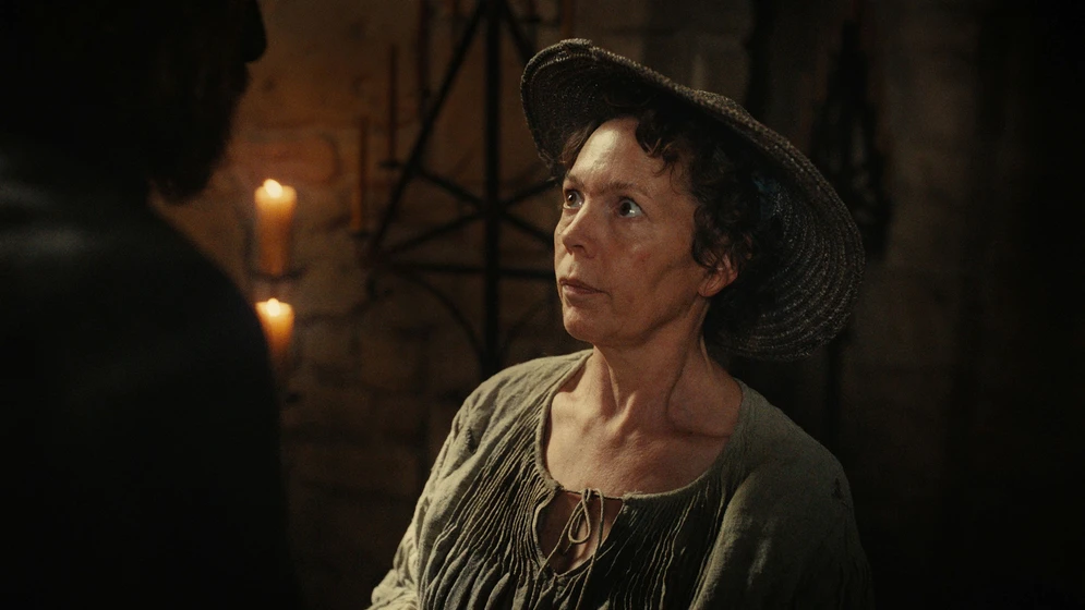 Olivia Colman en wicker