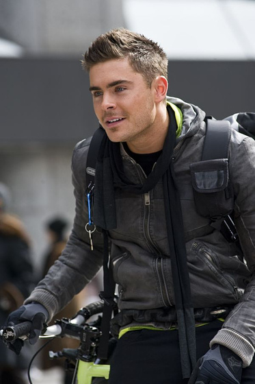 Zac Efron en Noche de fin de año