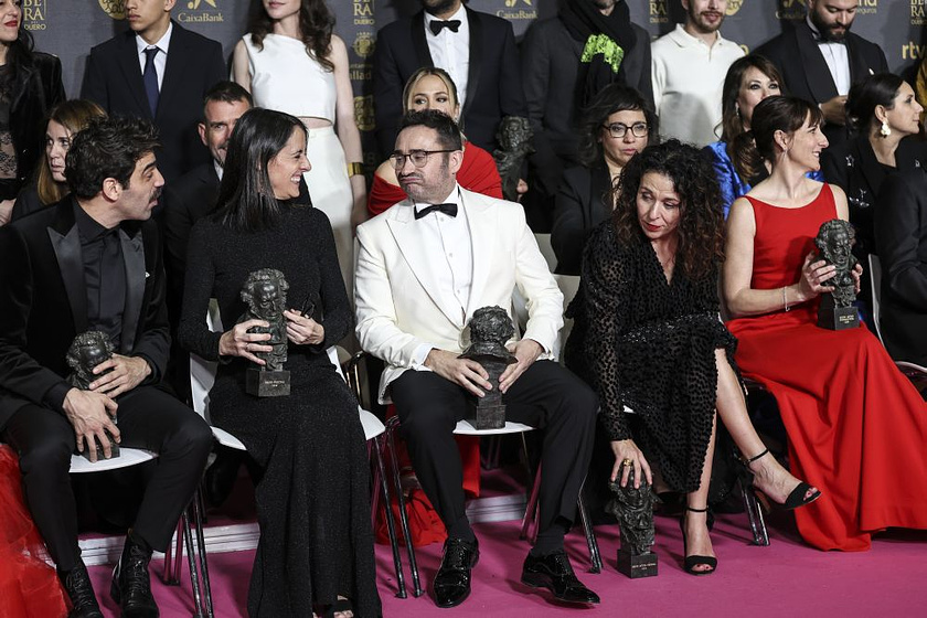 J.A. Bayona en Tonto quien lo lea