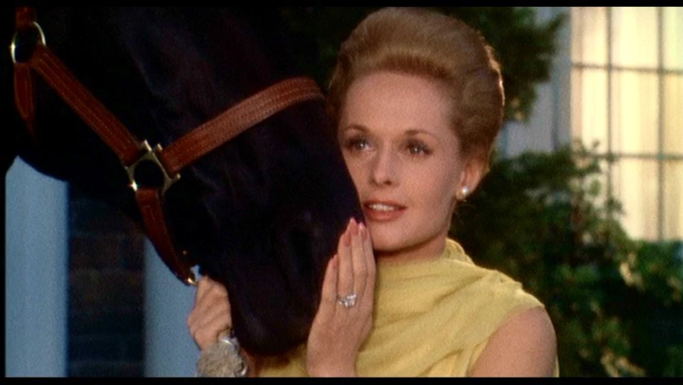 Tippi Hedren en marnie-la-ladrona