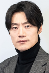 picture of actor Hee-joon Lee