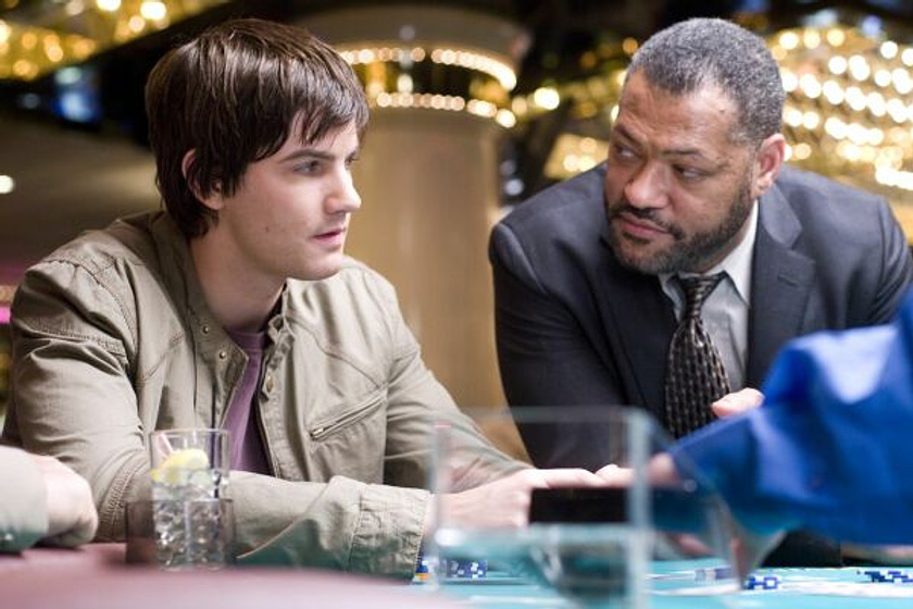 Laurence Fishburne y Jim Sturgess en 21 Blackjack