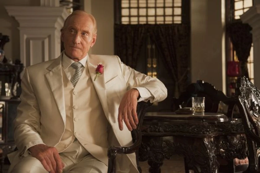 Charles Dance en hijos-de-la-medianoche