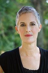 picture of actor Sarah Dacey-Charles