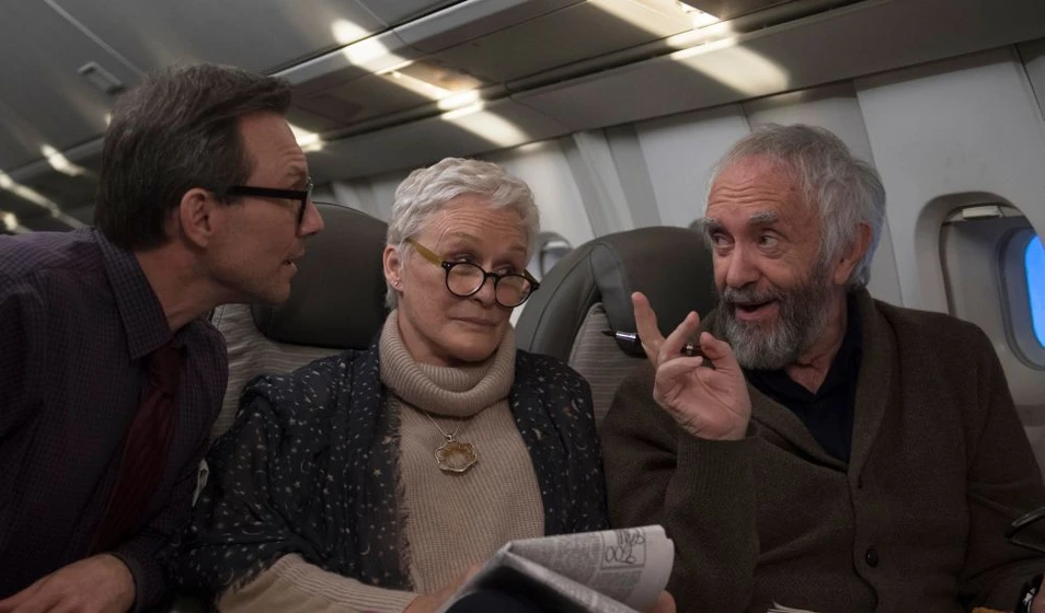Christian Slater, Jonathan Pryce y Glenn Close en la-buena-esposa