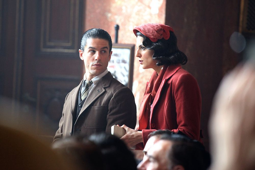 Alejo Sauras y Melina Matthews en El Jugador de ajedrez