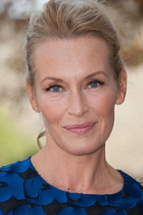 picture of actor Estelle Lefebure