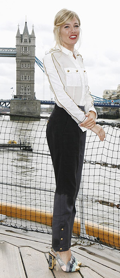 Sienna Miller en G.I. Joe (Premiere en Londres. Julio 2009)