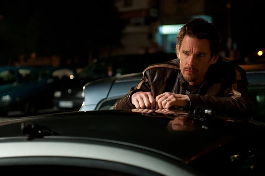 Ethan Hawke en tiempo-en-contra
