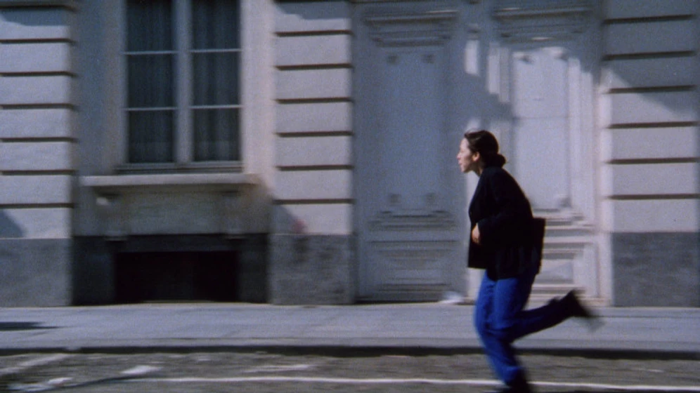 Imagen de portrait-of-a-young-girl-at-the-end-of-the-60s-in-brussels