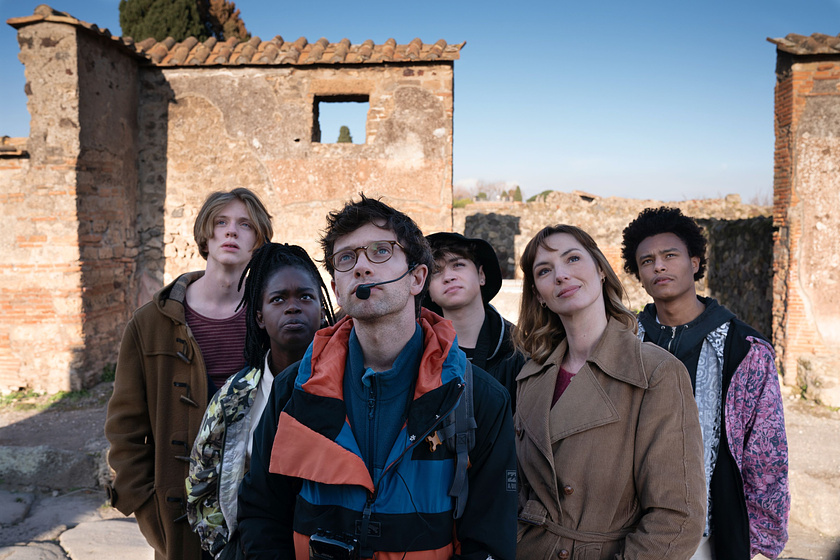 Louise Bourgoin, Issa Perica y Xavier Lacaille en Bis Repetita